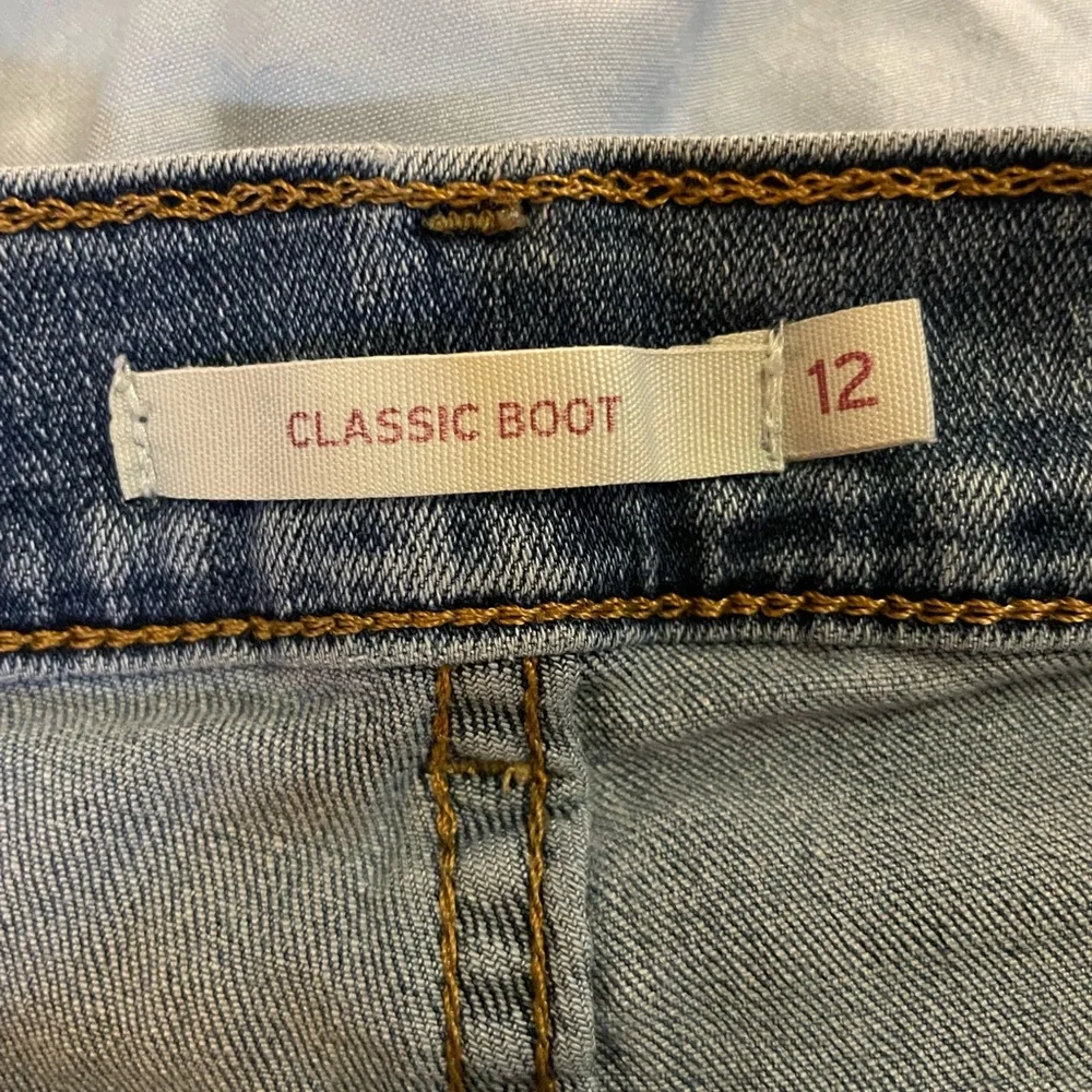 Levi jeans, classic boot - Picture 3 of 4
